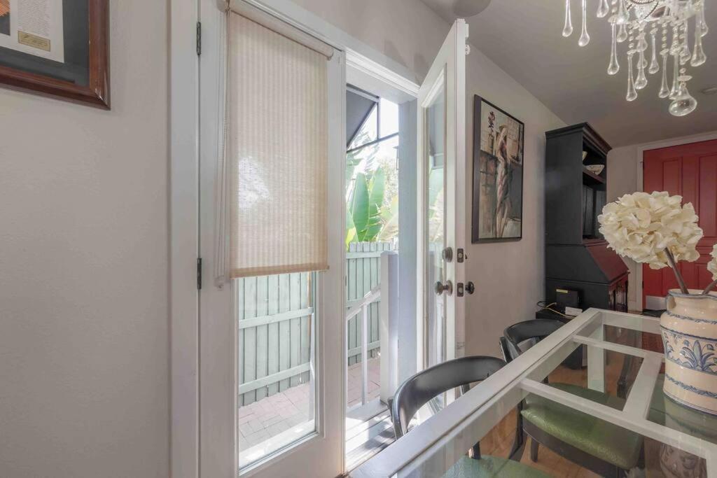 Nawlins Vibe With Rooftop Verandah Near Riverwalk And Downtown Tampa Exterior foto